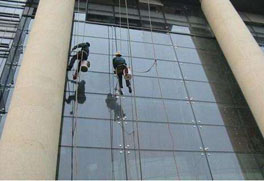 鷹隆環(huán)境外墻清洗工作時(shí)候需要注意些什么？