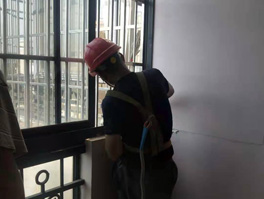 雨季窗戶漏水頭疼無比？來看看怎么處理窗臺防水維修補漏