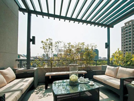 陽(yáng)臺(tái)漏水的原因有哪些？家里陽(yáng)臺(tái)下雨漏水該怎么辦？