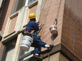 為什么窗臺老是漏水？